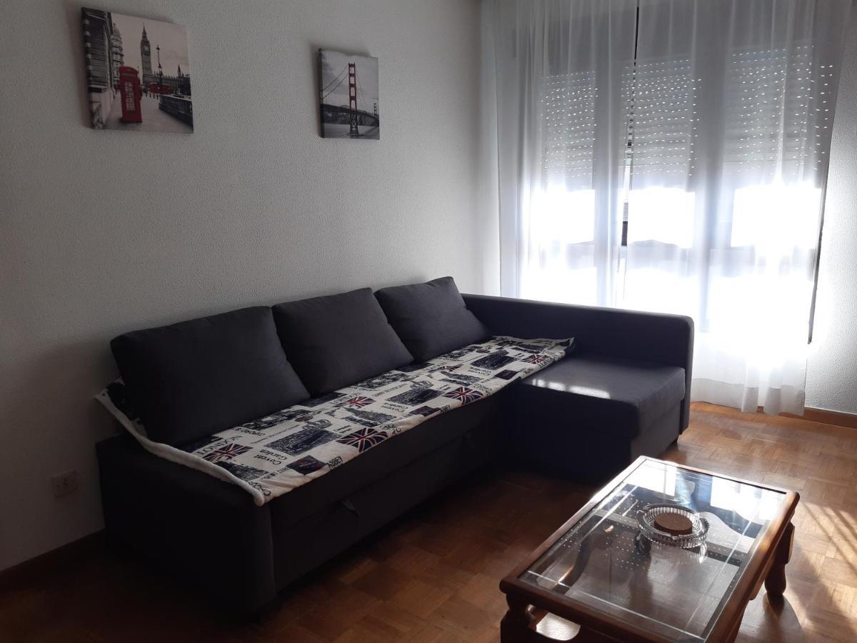 Bonito Apartamento Céntrico y Luminoso Pola de Lena Exterior foto